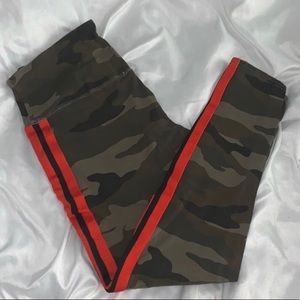 Camo leggings
